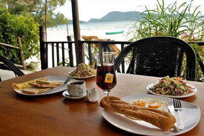 Home Stay Resort