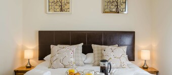 Giant Serviced Apartments