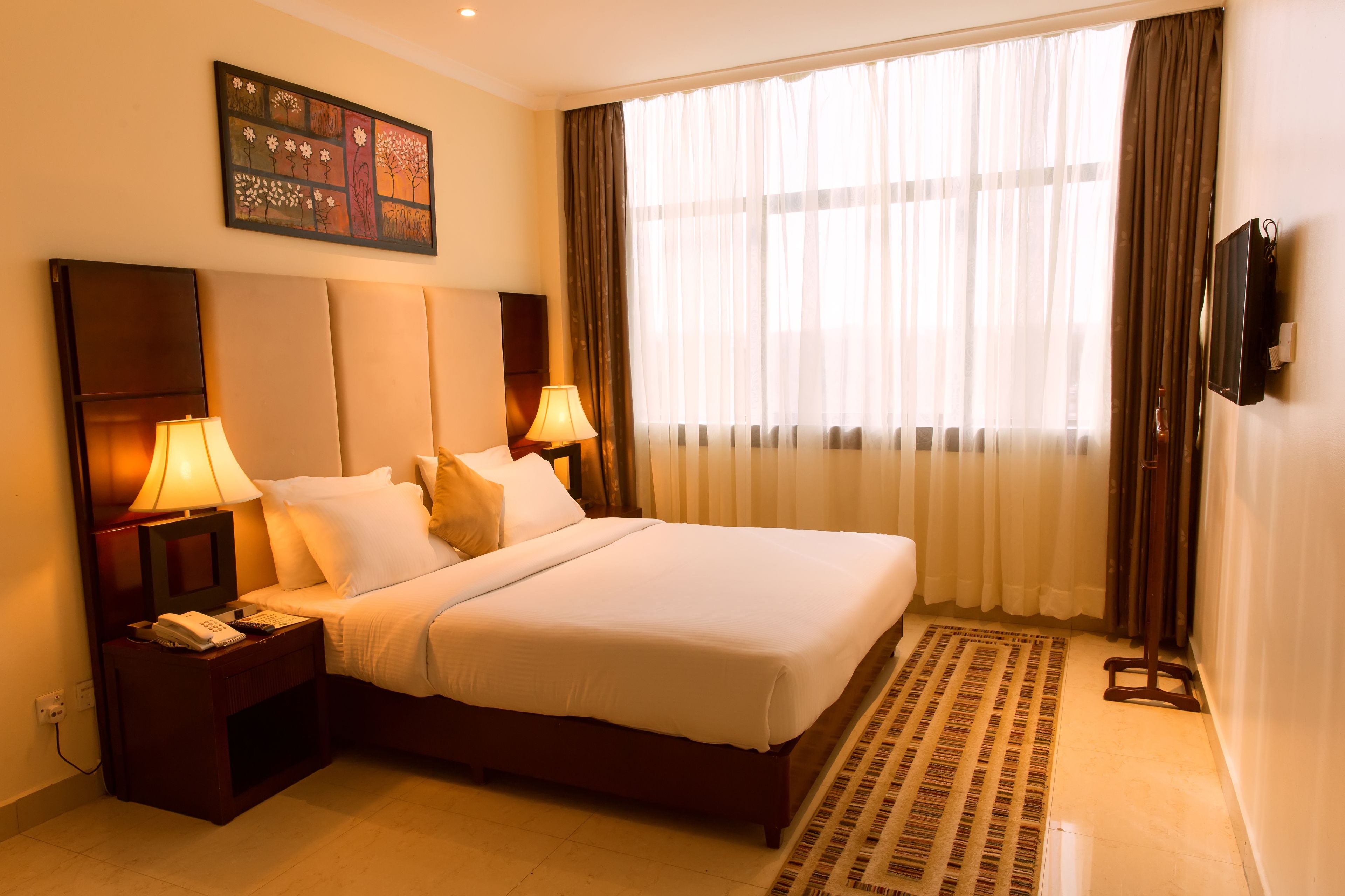 In-room safe, desk, blackout drapes, soundproofing