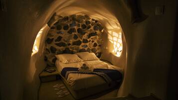 Villa | 2 slaapkamers, een kluis op de kamer, individueel gedecoreerd