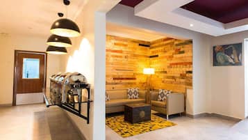 Daily continental breakfast (USD 15 per person)