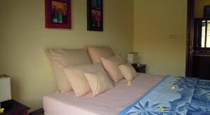 Bureau, lits pliants/supplémentaires, Wi-Fi gratuit