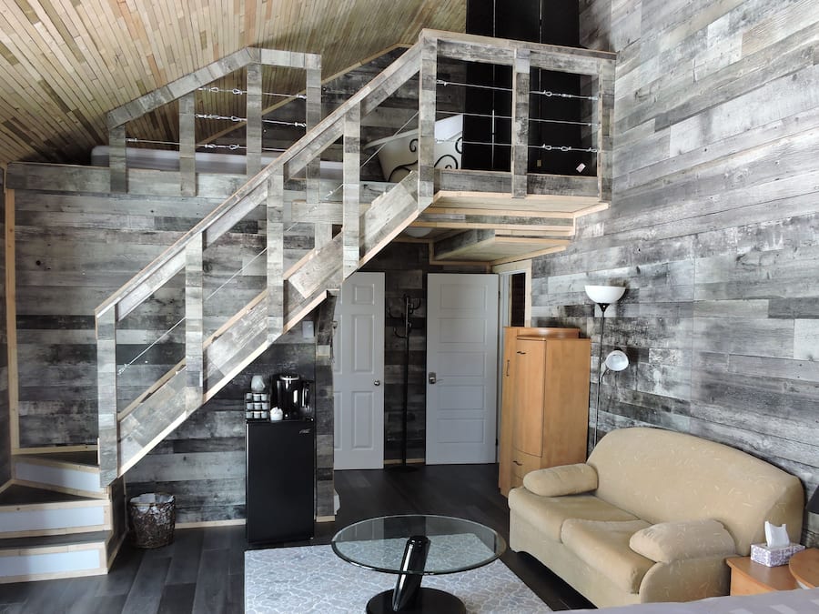 Family Room | Premium bedding, pillowtop beds, individually decorated