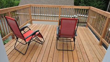 Kamar Basic, 1 Tempat Tidur Queen, perapian | Teras/patio