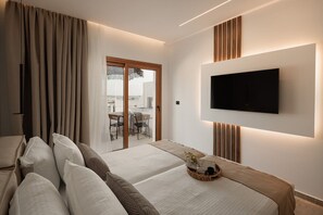 Superior Room | Premium bedding, memory foam beds, soundproofing, iron/ironing board - Hotel Sphinx (Naxos)