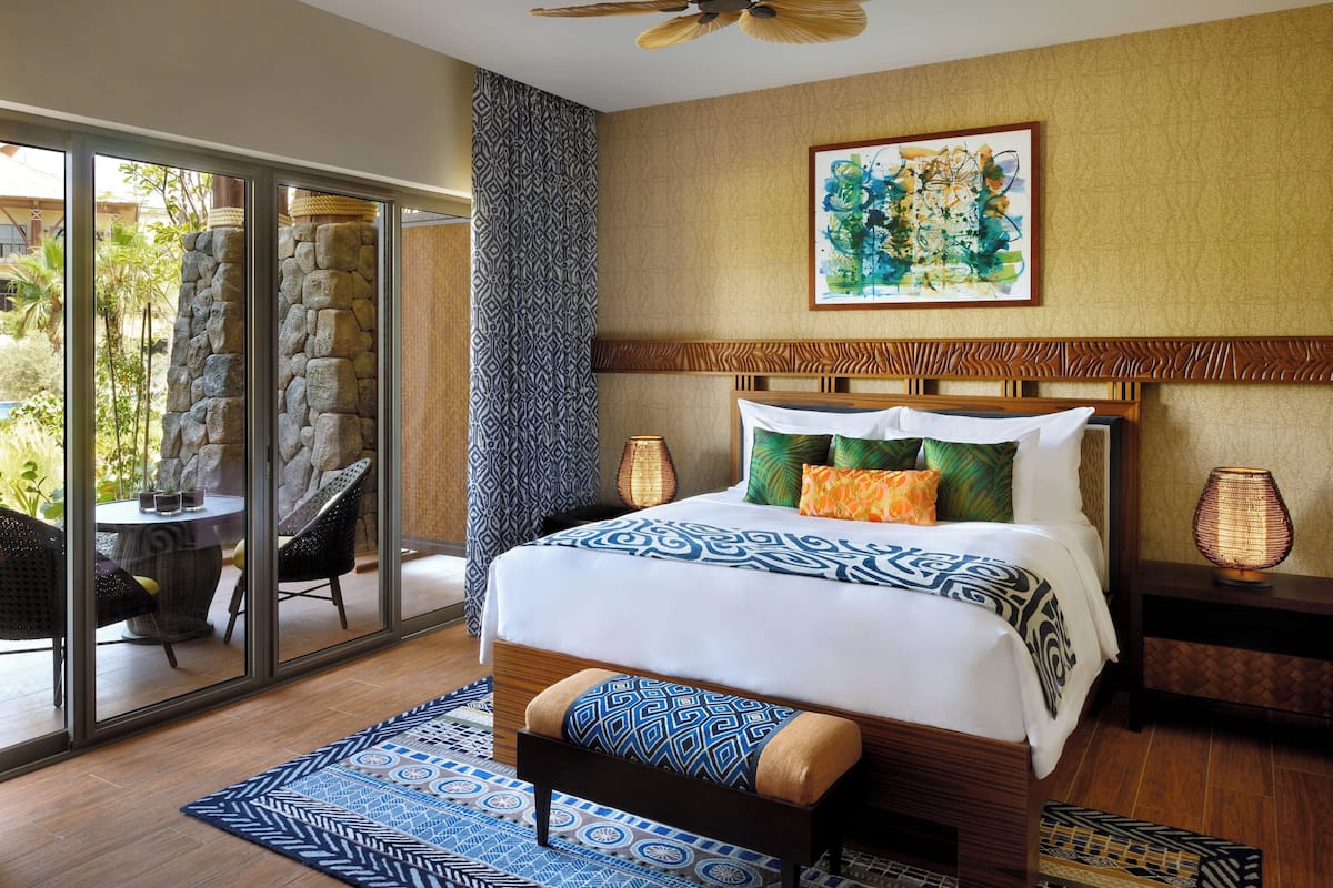 Hypo-allergenic bedding, pillow-top beds, in-room safe