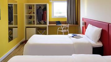 Standard Apartment, 2 Twin Beds | In-room safe, desk, soundproofing, free WiFi