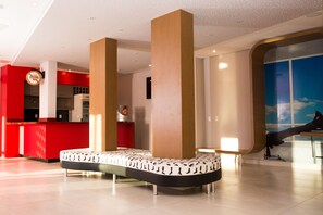 Lobby sitting area - ibis Styles Birigui (Birigui)