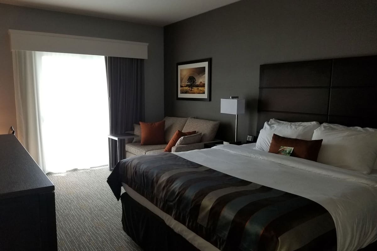 In-room safe, desk, iron/ironing board, free cots/infant beds