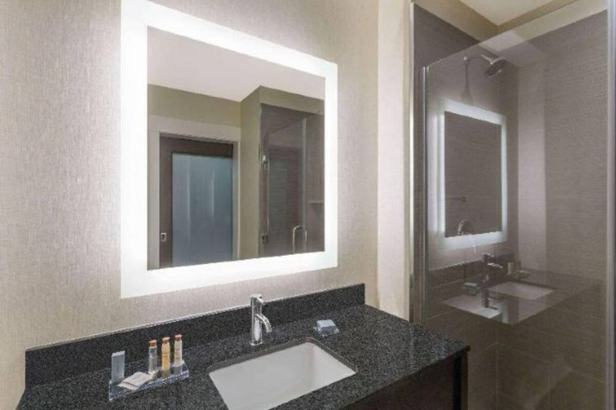 Phòng tắm | Đồ dùng nhà tắm thân thiện với môi trường, máy sấy tóc, khăn tắm