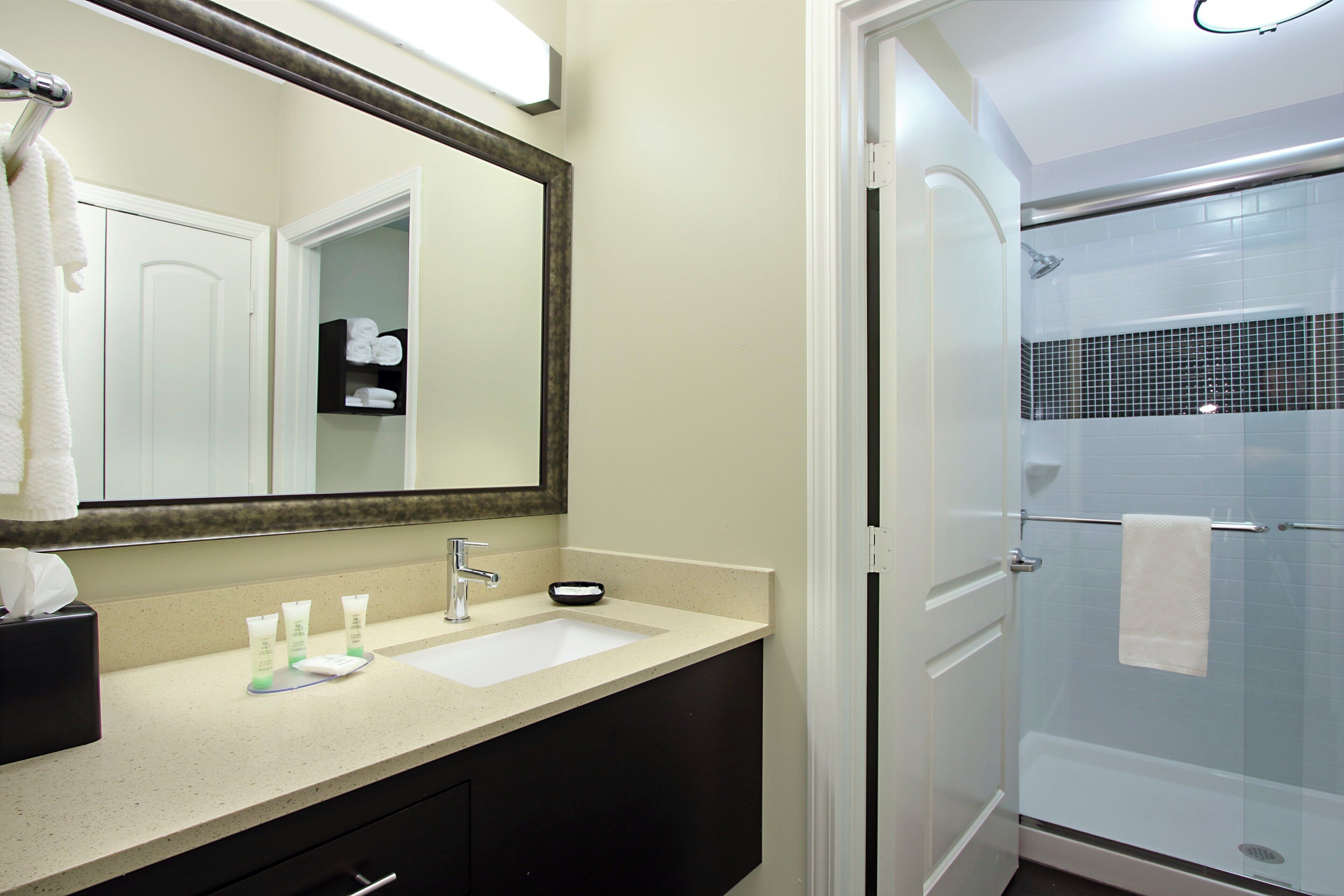 Photo - Staybridge Suites Houston - Medical Center by IHG
