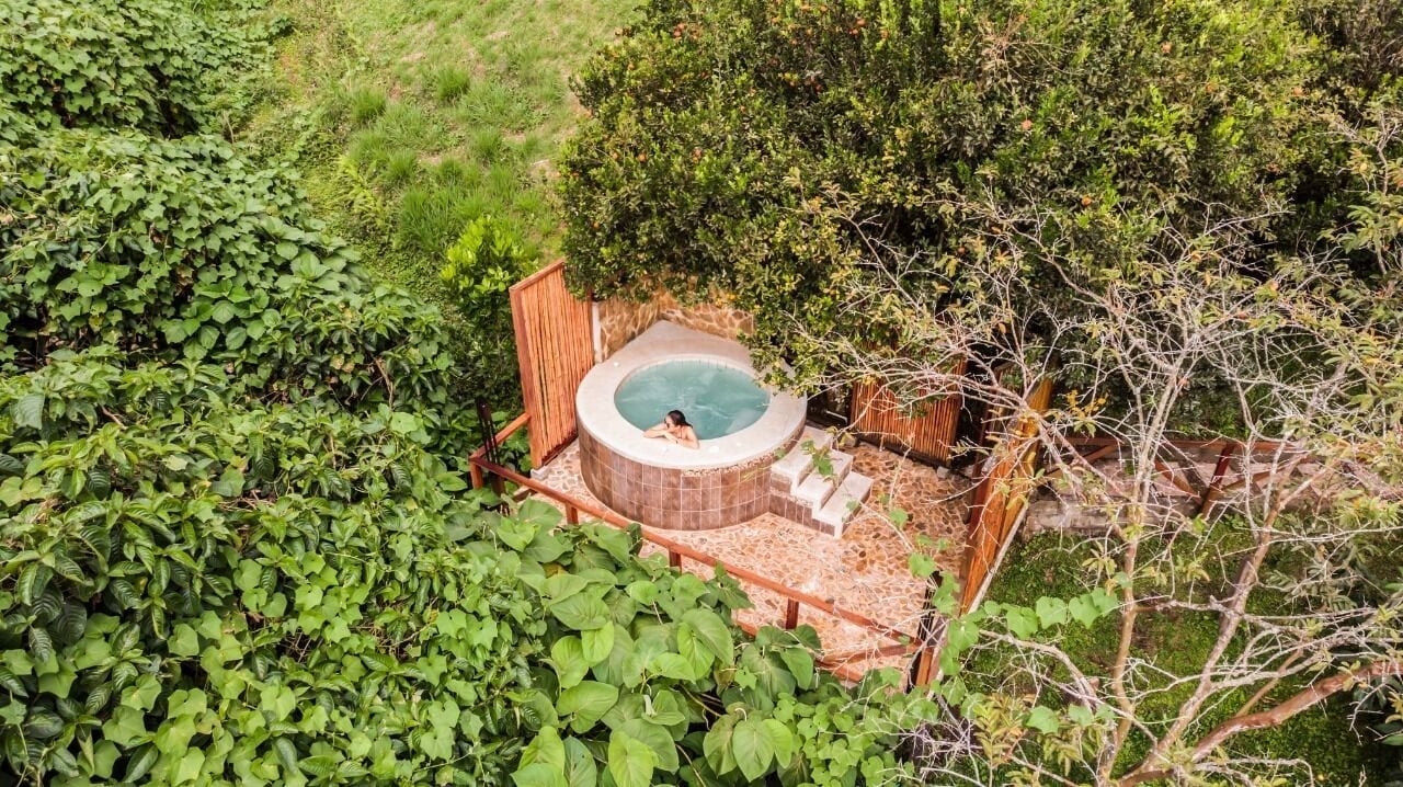 couples treatment room(s), sauna, hot tub, steam room