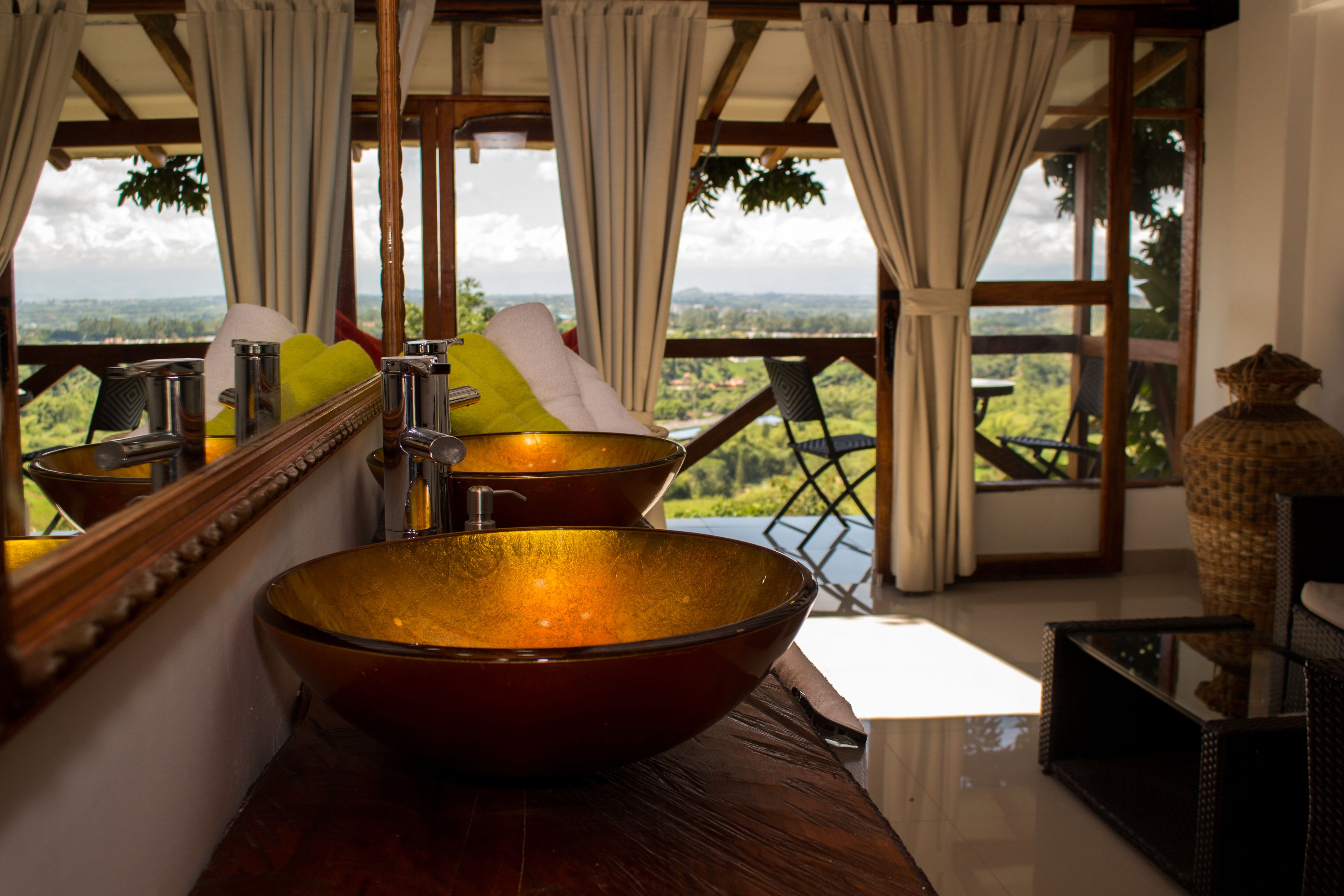 premium suite, 1 king bed, jetted tub, tower | 1 bedroom, premium bedding, select comfort beds, minibar