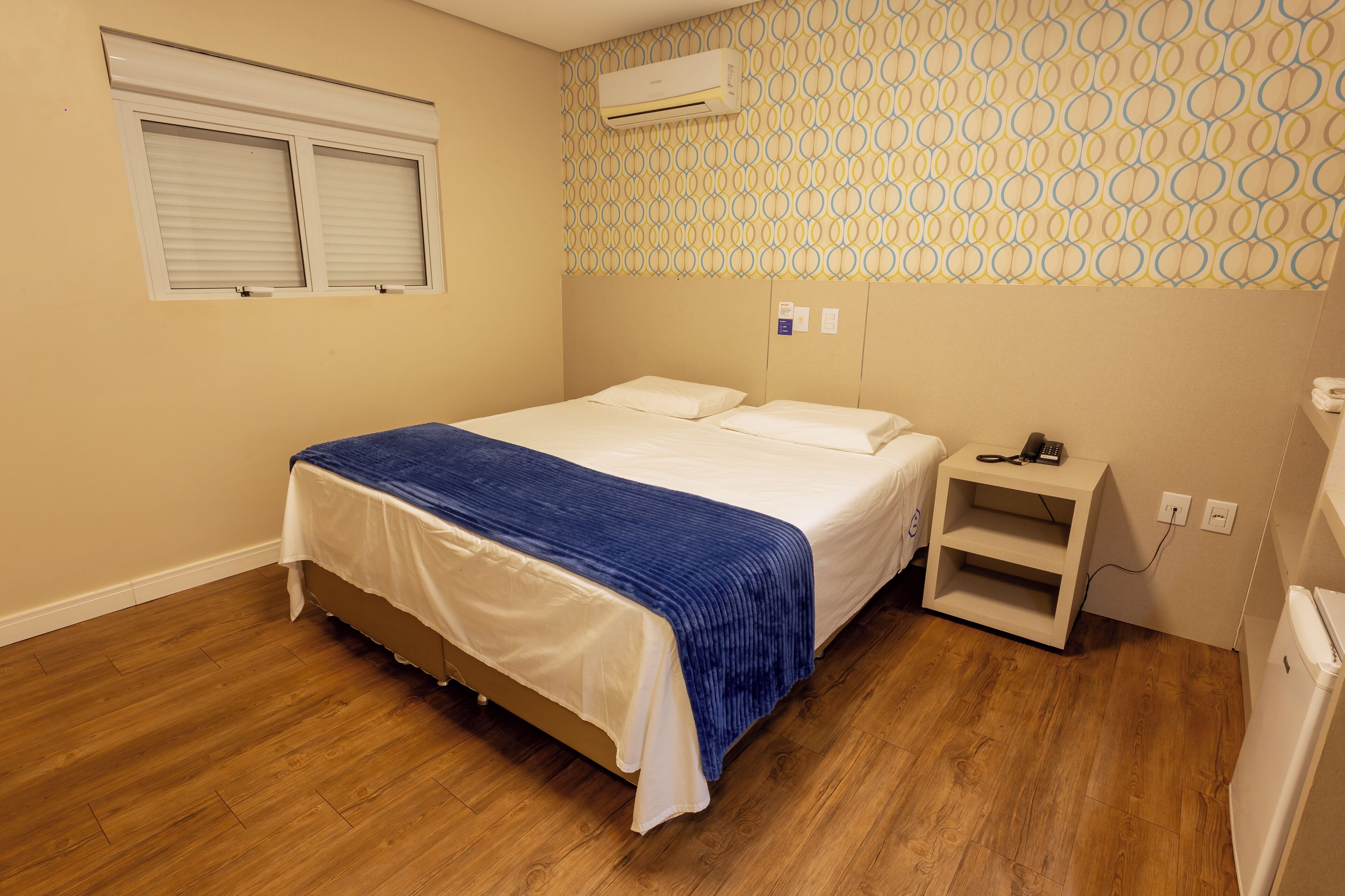 Luxury Room | Hypo-allergenic bedding, pillowtop beds, desk, laptop workspace