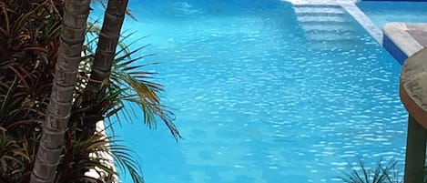 Utomhuspool