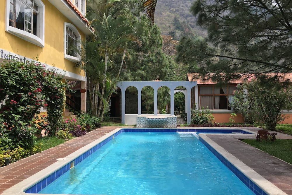 Grand Hotel Panajachel