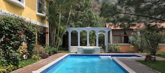 Grand Hotel Panajachel