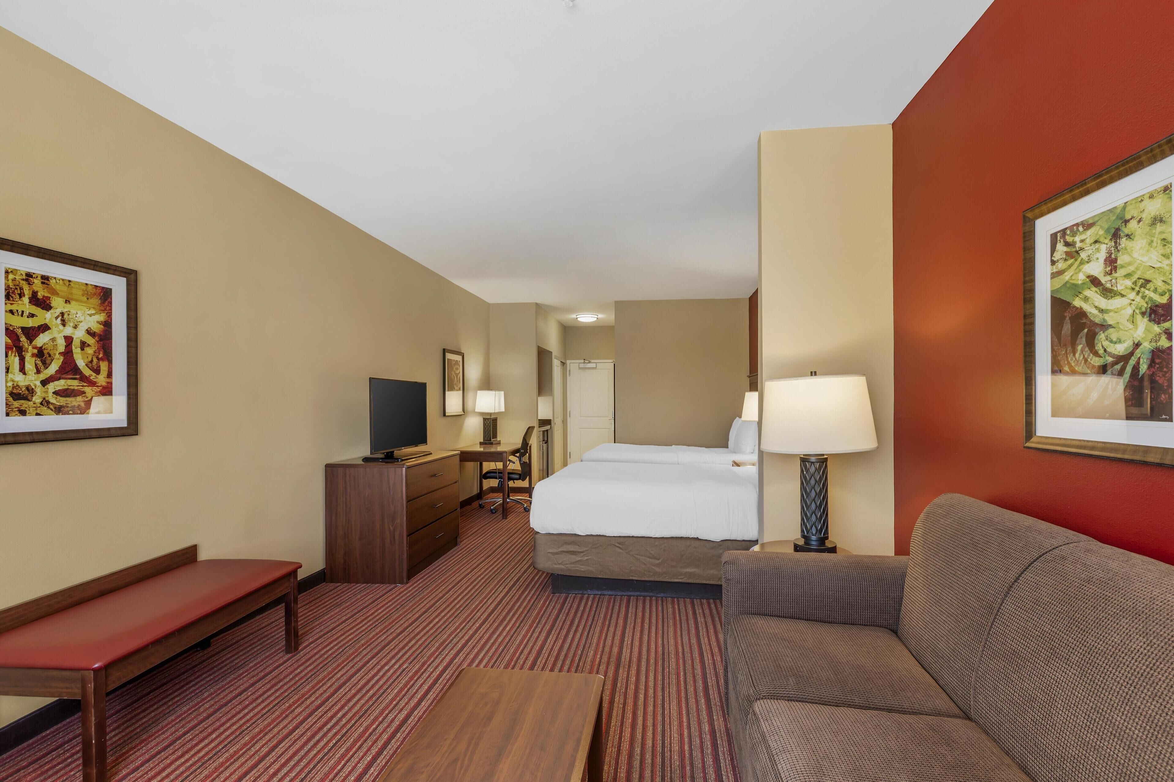 pillow-top beds, desk, iron/ironing board, free wifi