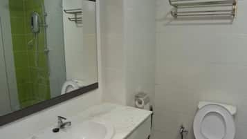 Shower, free toiletries, hair dryer, towels