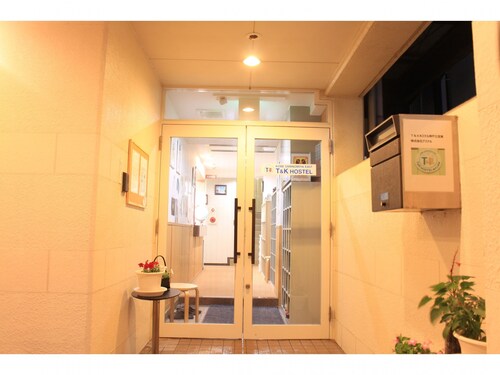 T&K Hostel Kobe Sannomiya East