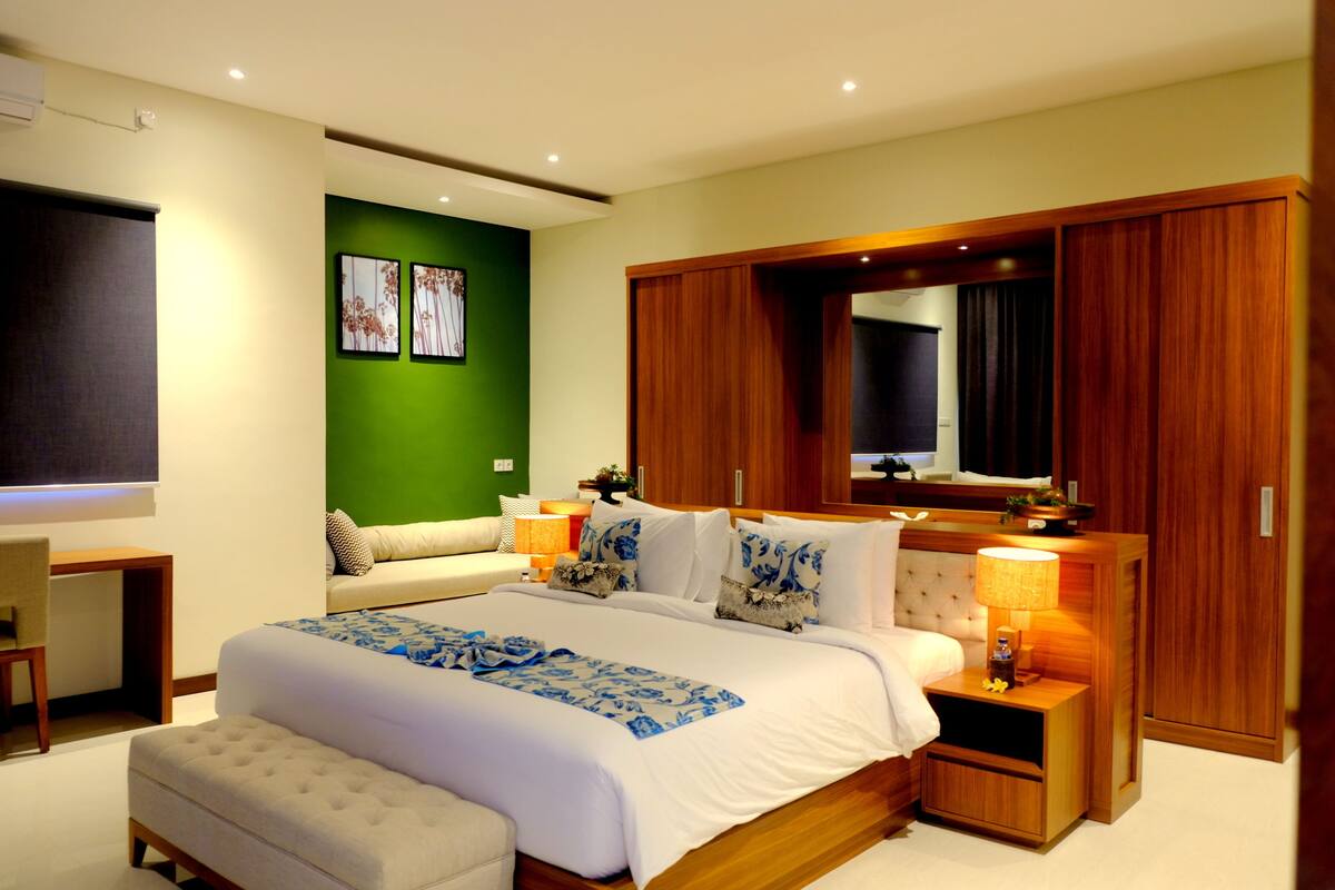 1 bedroom, in-room safe, blackout curtains, iron/ironing board