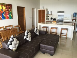 Deluxe Villa, 2 Bedrooms, Ocean View | Living area