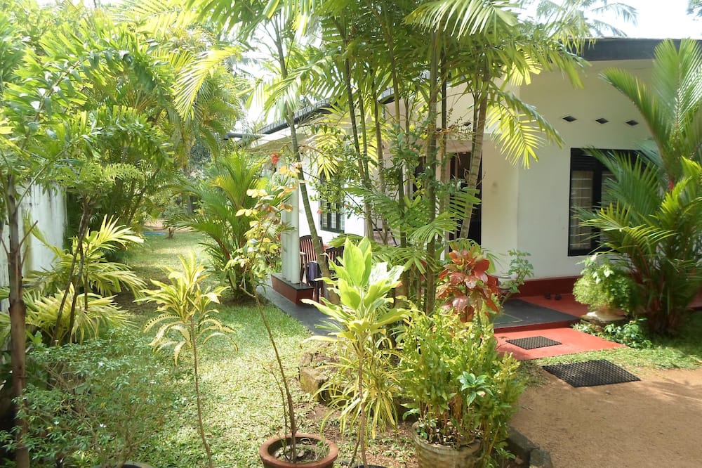 Indrani Inn