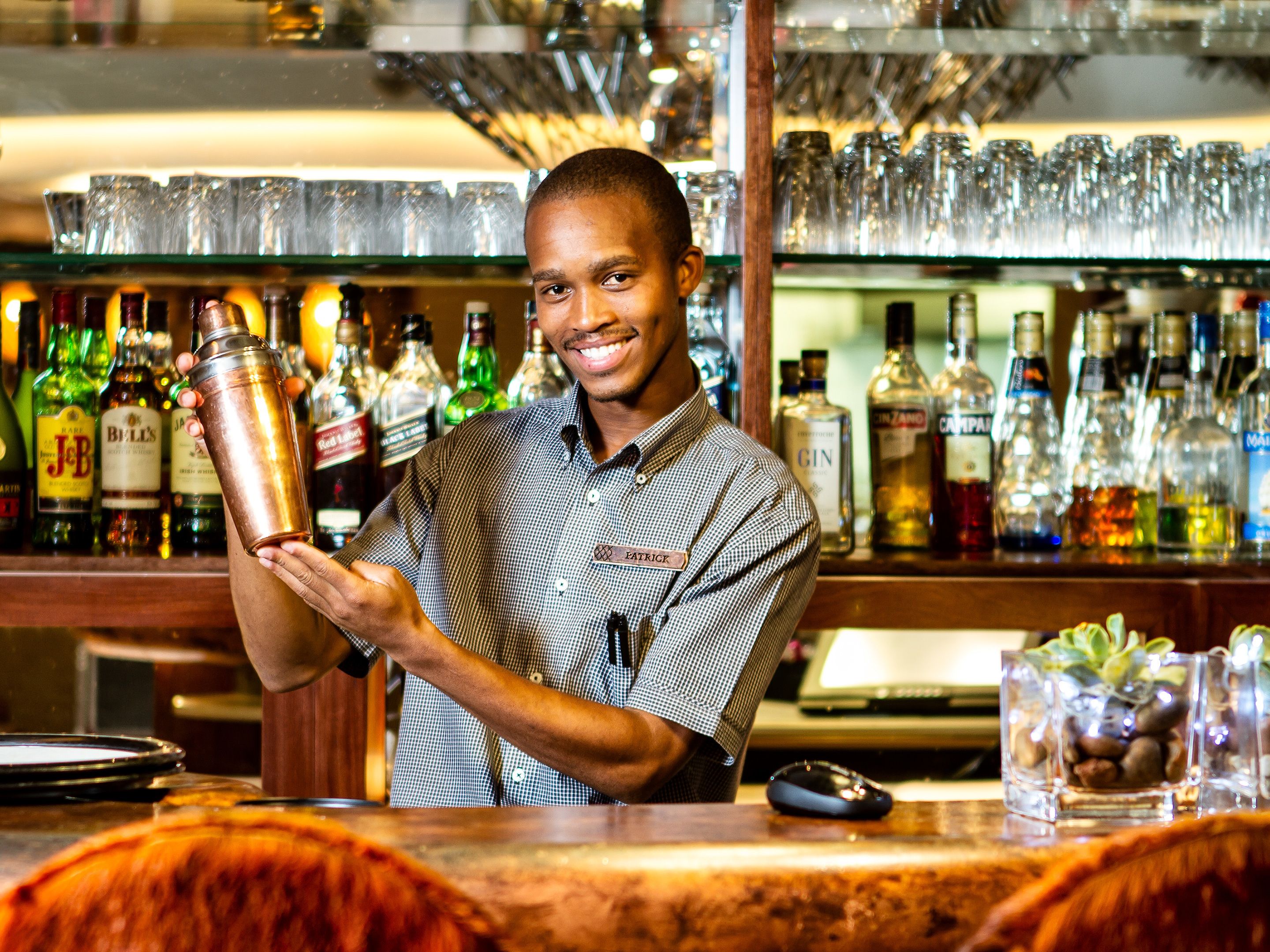 Cocktail bar