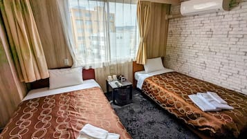 Desk, free WiFi, bed sheets