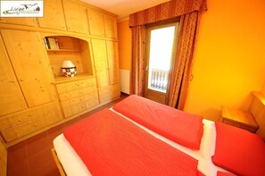 1 bedroom, premium bedding, travel crib, WiFi - Casa Florin (Livigno)