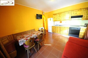 Fridge, microwave, stovetop, dishwasher - Casa Florin (Livigno)