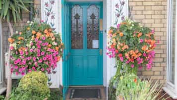 Bagian depan properti