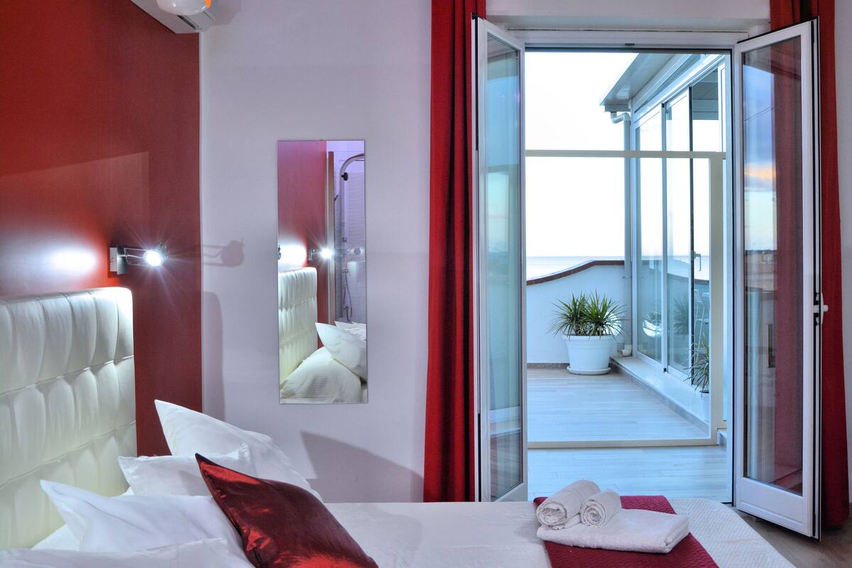 Junior Suite, 1 Bedroom, Terrace, Oceanfront | Free WiFi, bed sheets