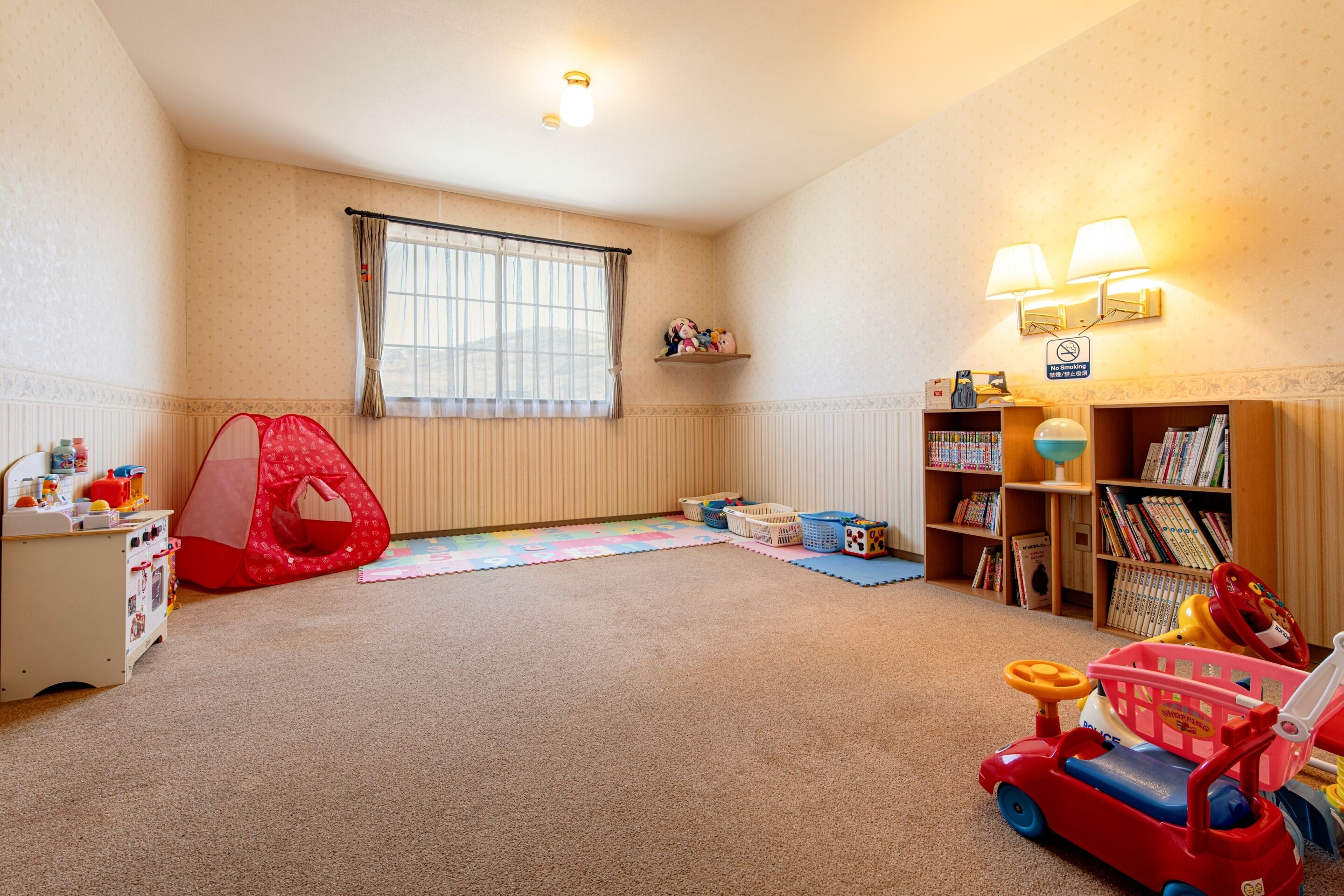 children’s play area – indoor