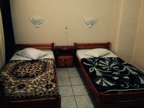 Double or Twin Room - Ikaros Hotel (Piraeus)