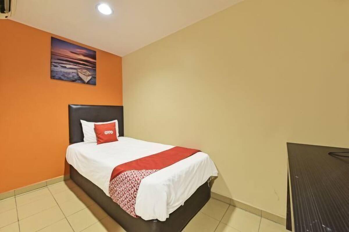 Desk, iron/ironing board, free WiFi, bed sheets