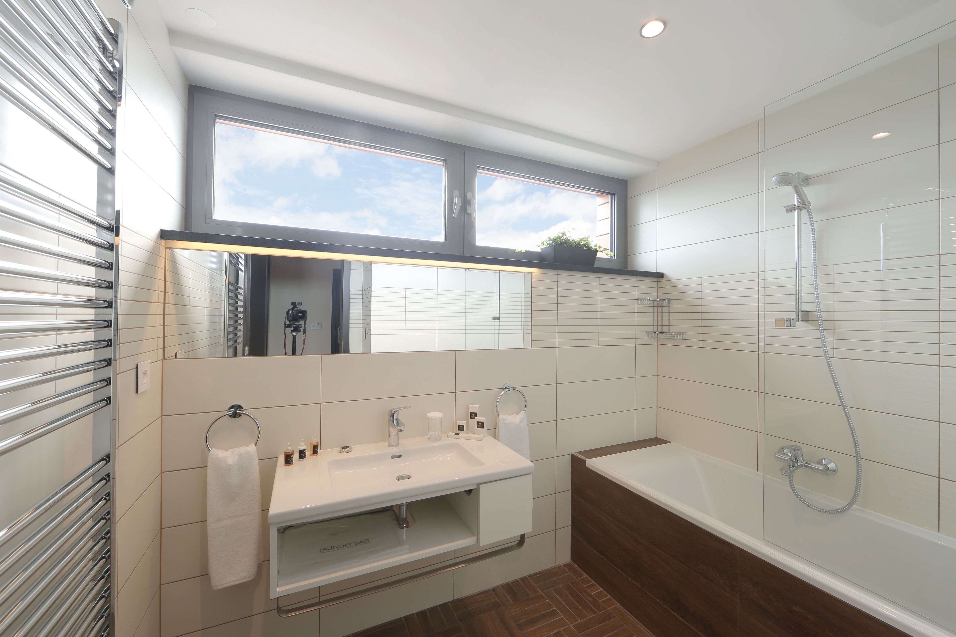 superior double or twin room, balcony, lake view | bathroom amenities | free toiletries, hair dryer, bathrobes, slippers