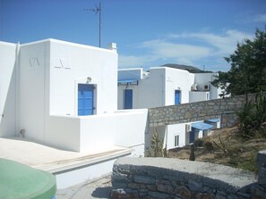Exterior - Aeraki Studios & Apartments (Naxos)