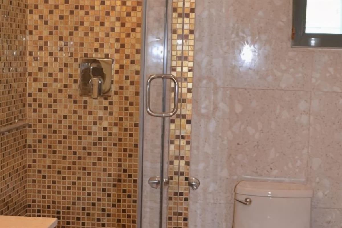 Free toiletries, hair dryer, bathrobes, slippers