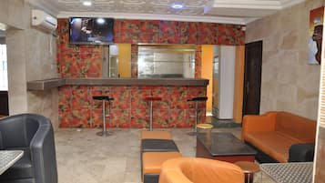 Bar (en la propiedad)