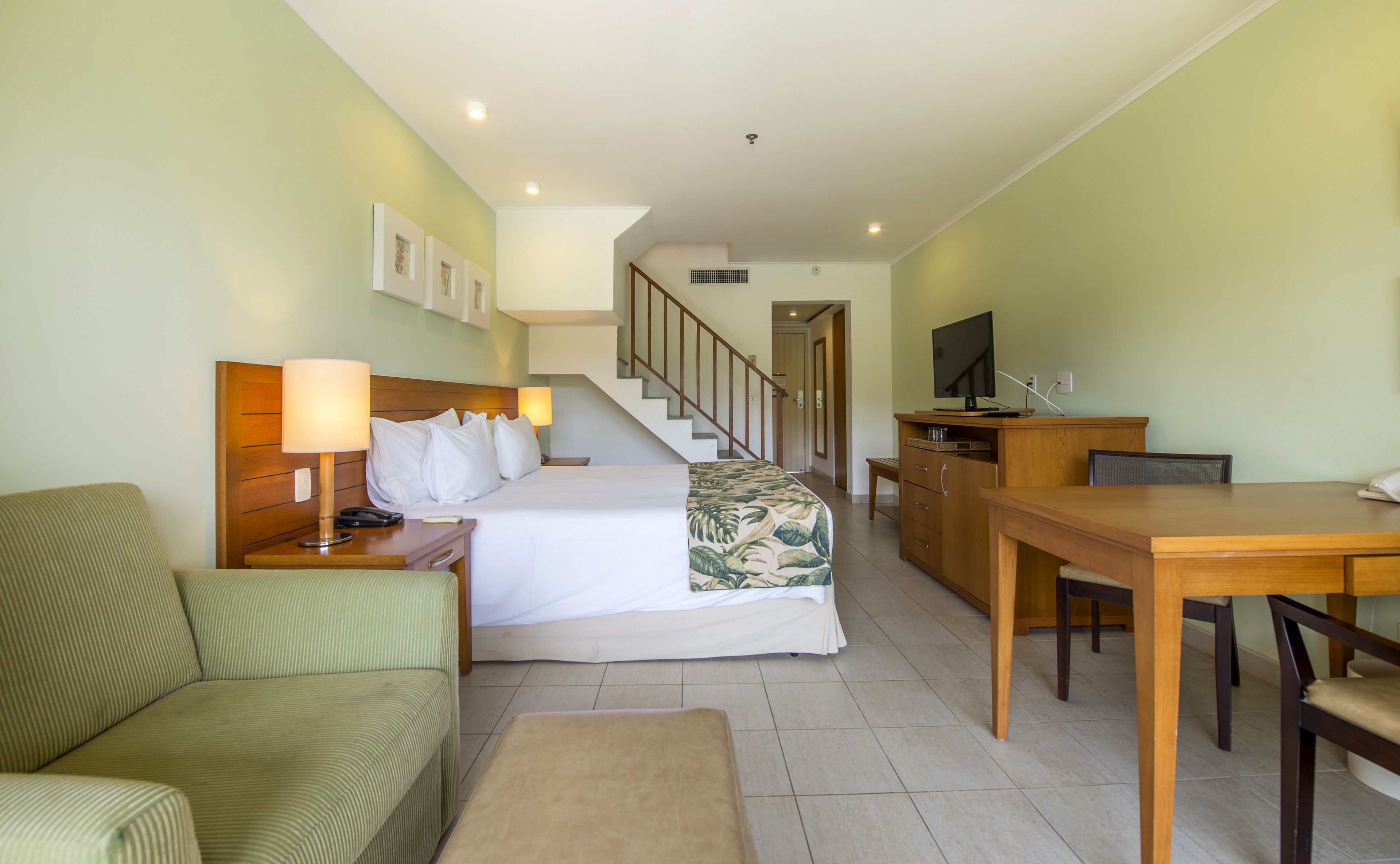 1 bedroom, minibar, in-room safe