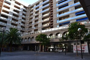 Mặt tiền nơi lưu trú