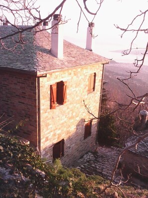 Exterior - Archontiko Kirmili (Volos)