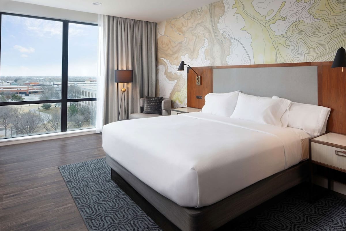 Coffre-fort, bureau, rideaux dâobscurcissement