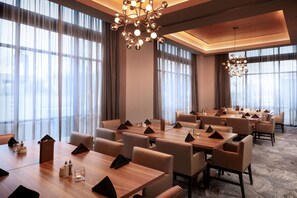 Dining - Embassy Suites by Hilton Amarillo Downtown (Amarillo)