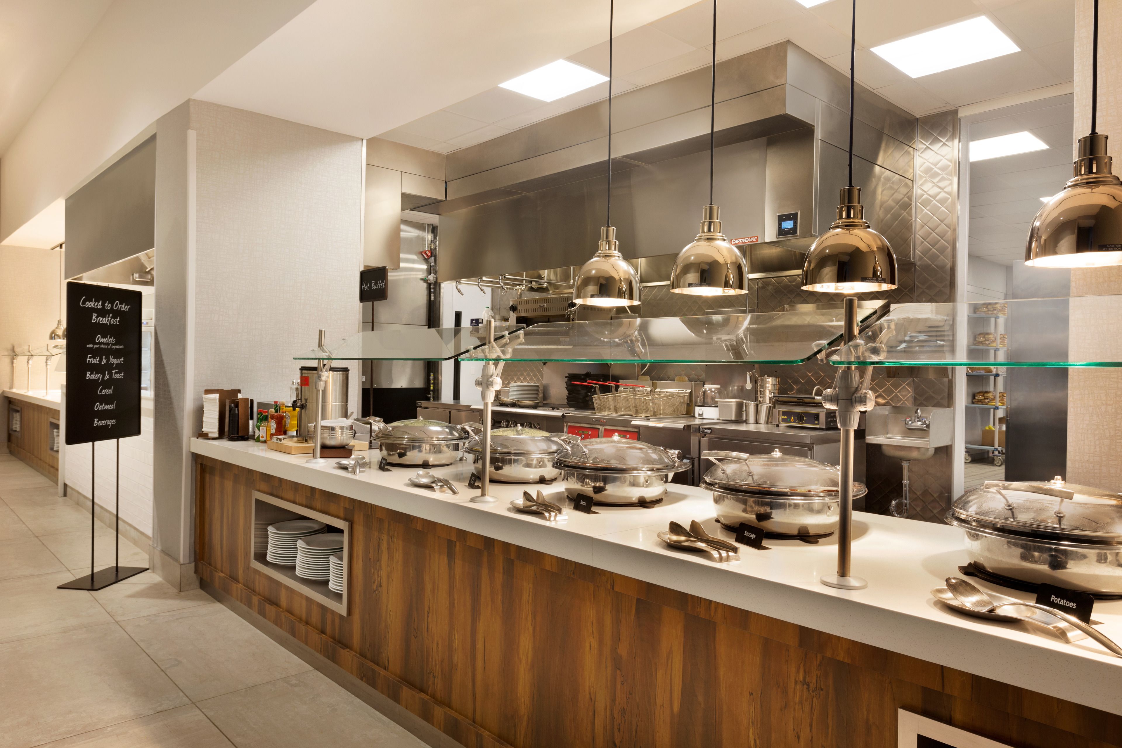 Free daily cooked-to-order breakfast