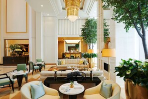 Lobby - Waldorf Astoria Beverly Hills (Beverly Hills)