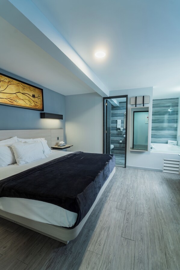 Chambre Standard | Bureau, rideaux occultants, Wi-Fi gratuit, draps fournis