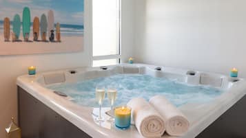 Sauna, bain à remous