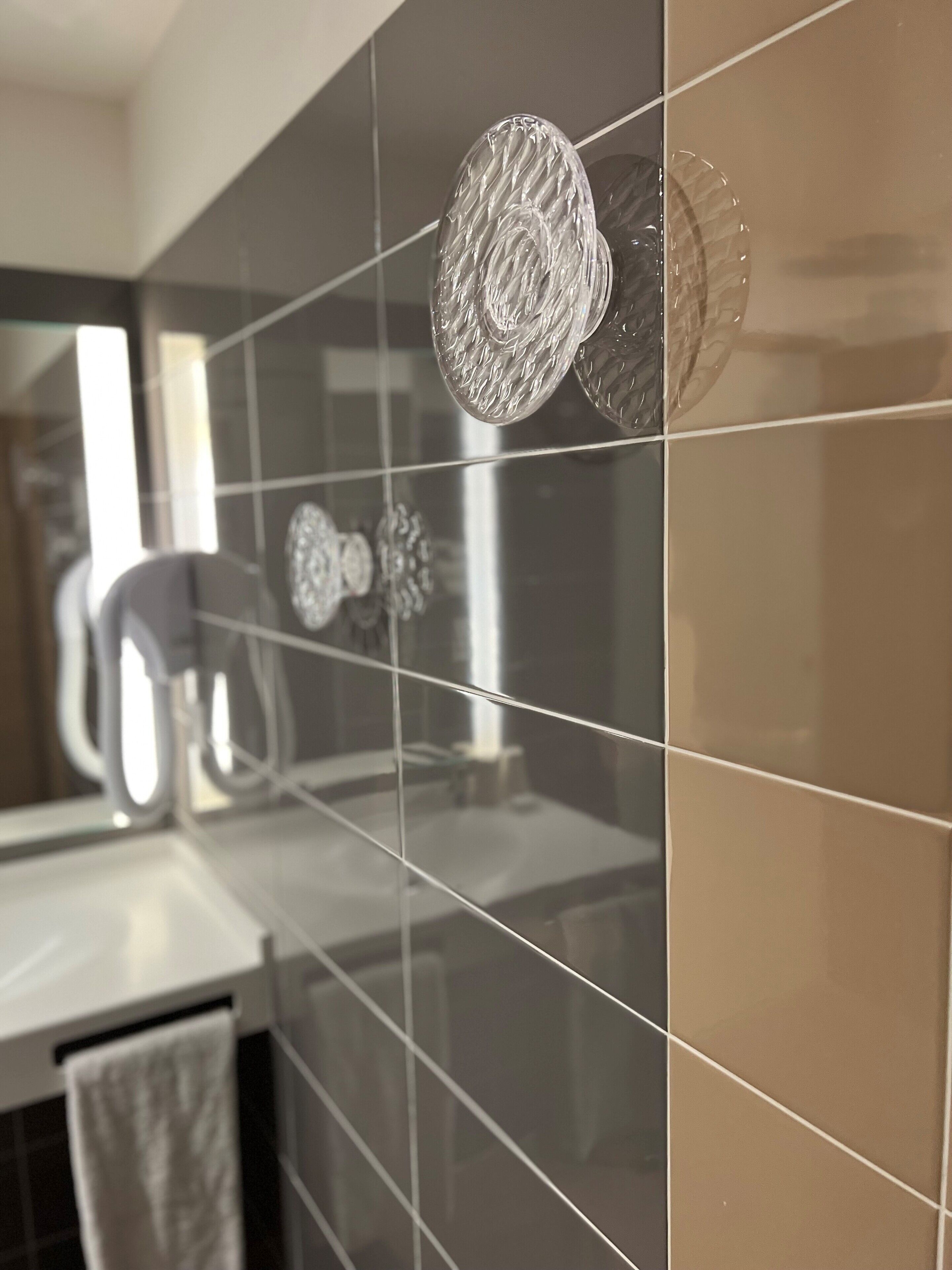 family room, balcony | bathroom | shower, rainfall showerhead, free toiletries, hair dryer